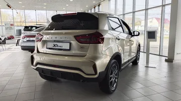Купить Livan X3 Pro Бежевый (золотистый) 1.5 CVT (103 л.с.) от 1585000 ₽. в Самаре